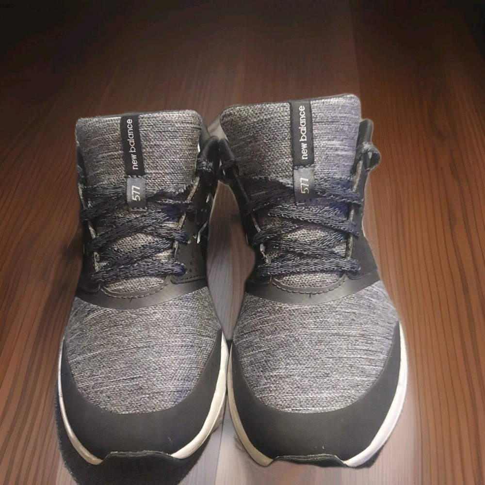 New Balance® 577 v4 Cush+ Women's Cross-Training Sz 7.5 Gray Black Sneakers Shoe